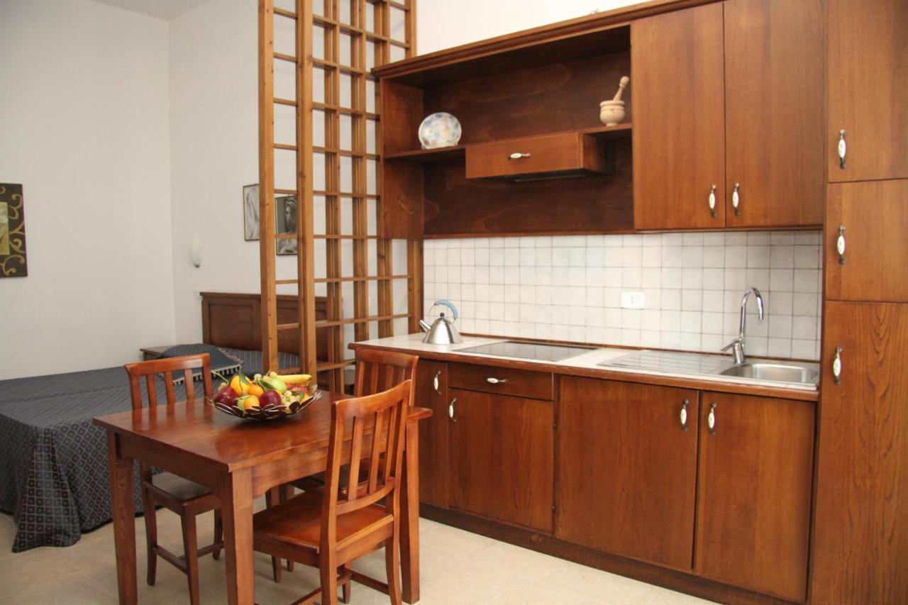 Residence I Due Pini มารีนาดีกรอซเซโต ภายนอก รูปภาพ